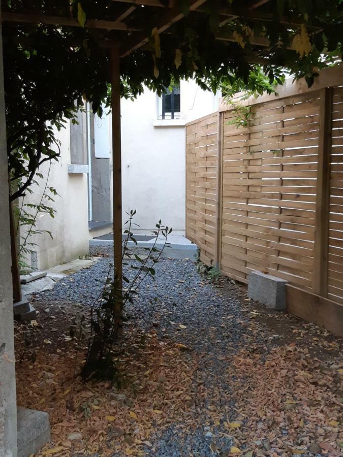L'Abri D'Emilie - Chambre D'Hotes Saint-Xandre Ngoại thất bức ảnh